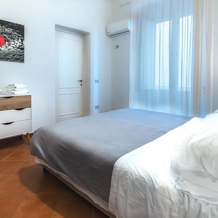 Apartment Giuliani Sorrento Exteriör bild