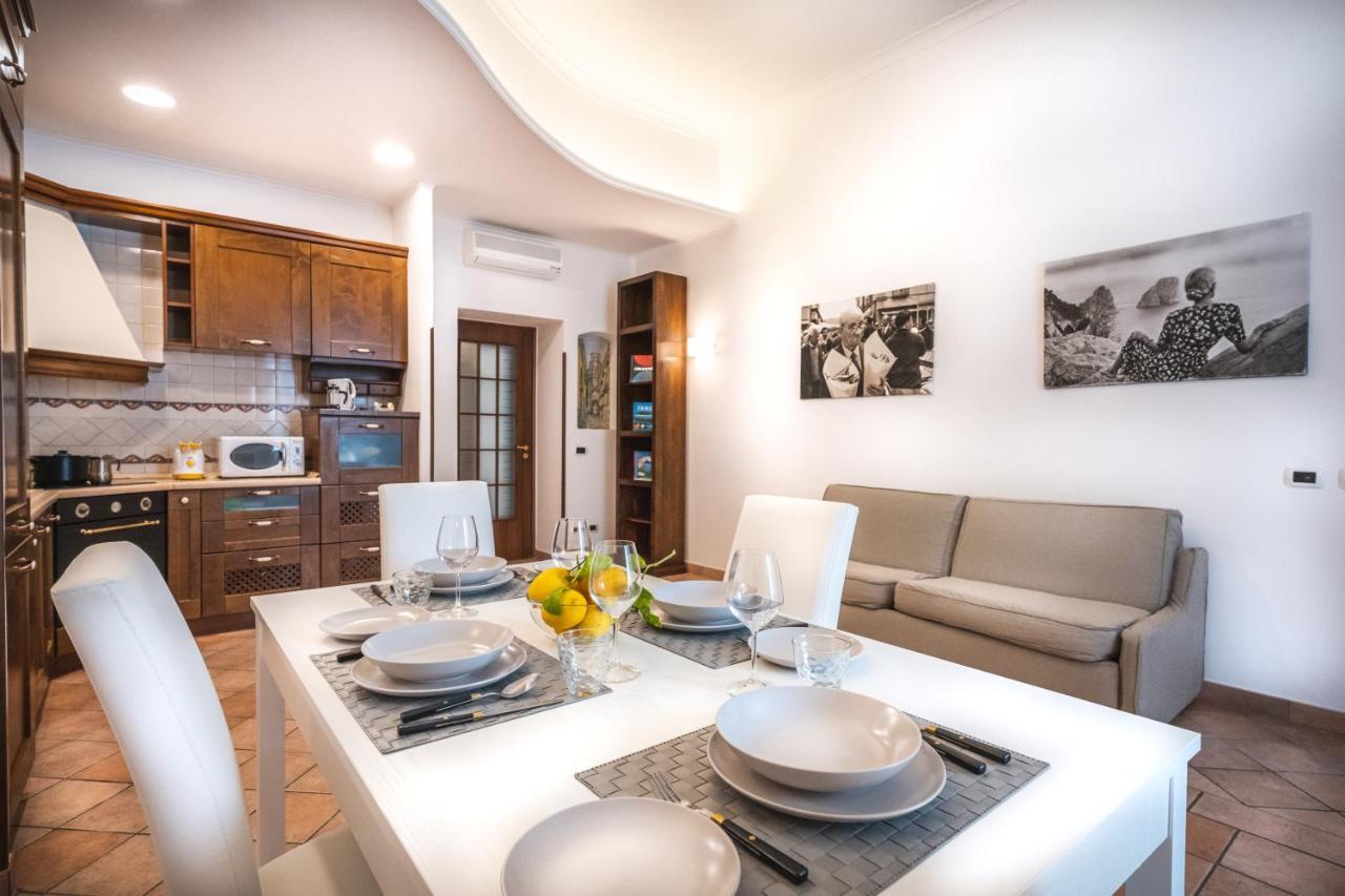 Apartment Giuliani Sorrento Exteriör bild